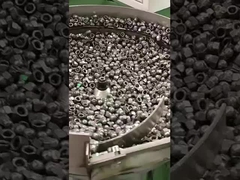 হেক্স ডোমযুক্ত বাদাম